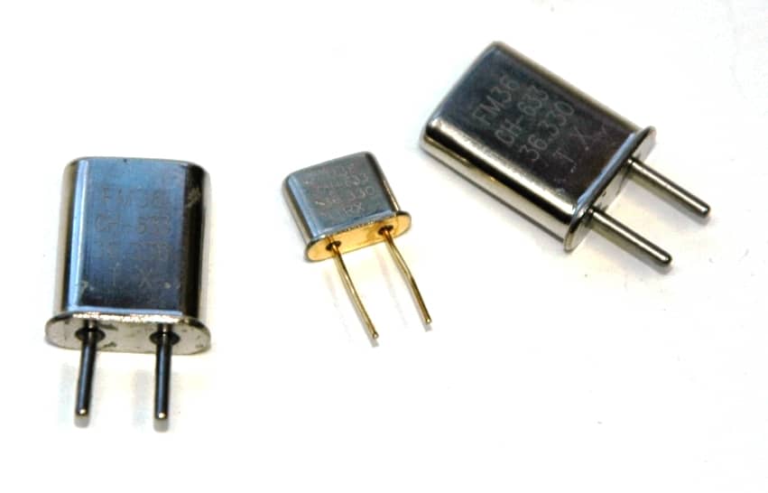 CRYSTAL TX S/C FM FUTABA641 Scanner