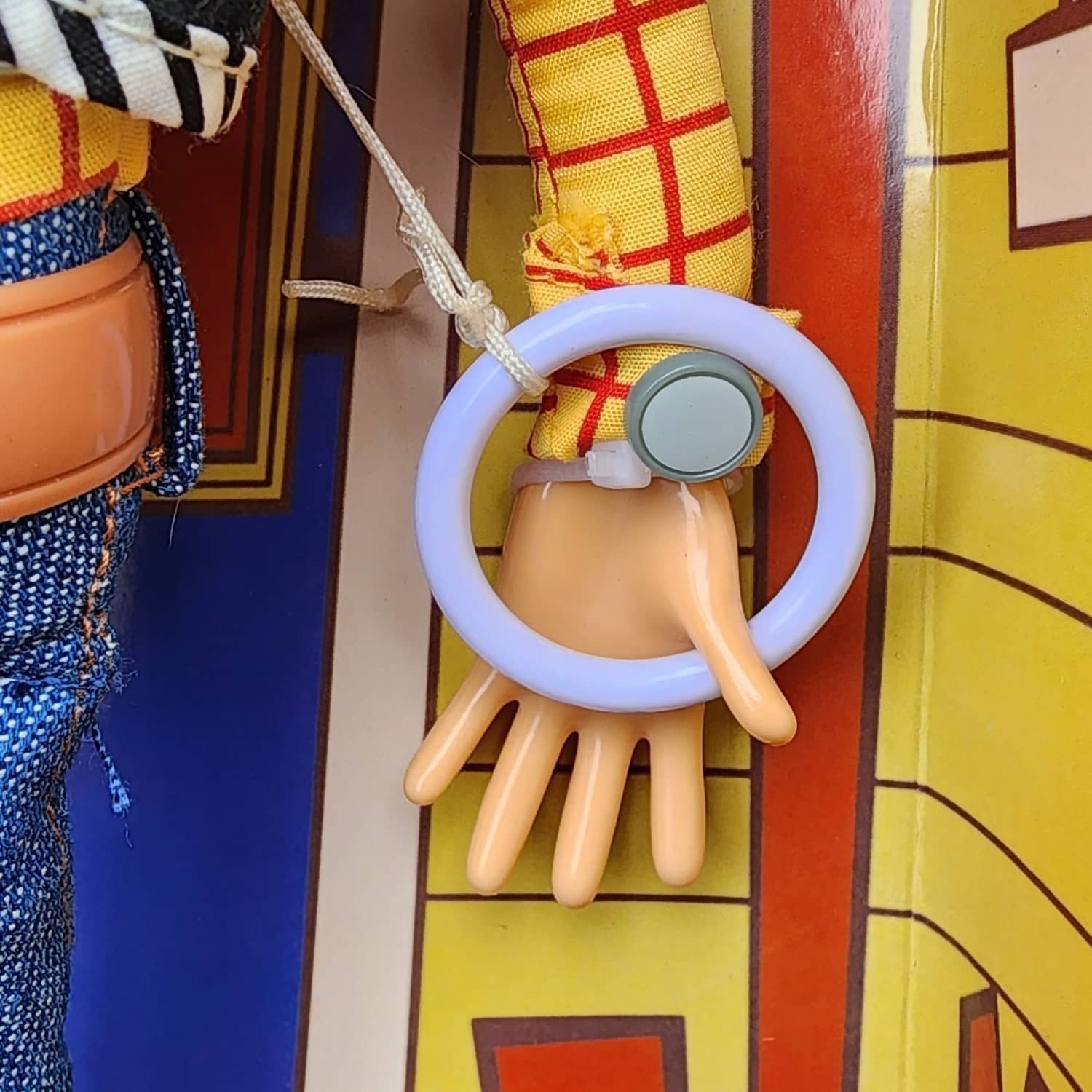 Woodys Roundup - Woody The Sheriff Talking Action Figure 38cm - Disney Pixar Toy Story - Image 3