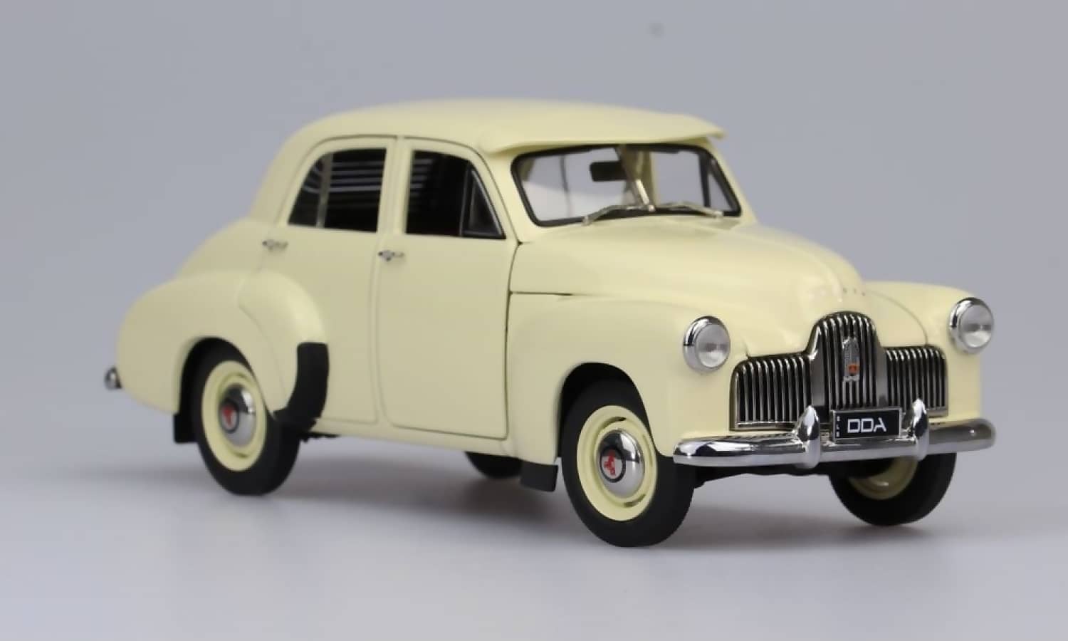 Dda 1:24 1948 Cream Fx Holden Seda