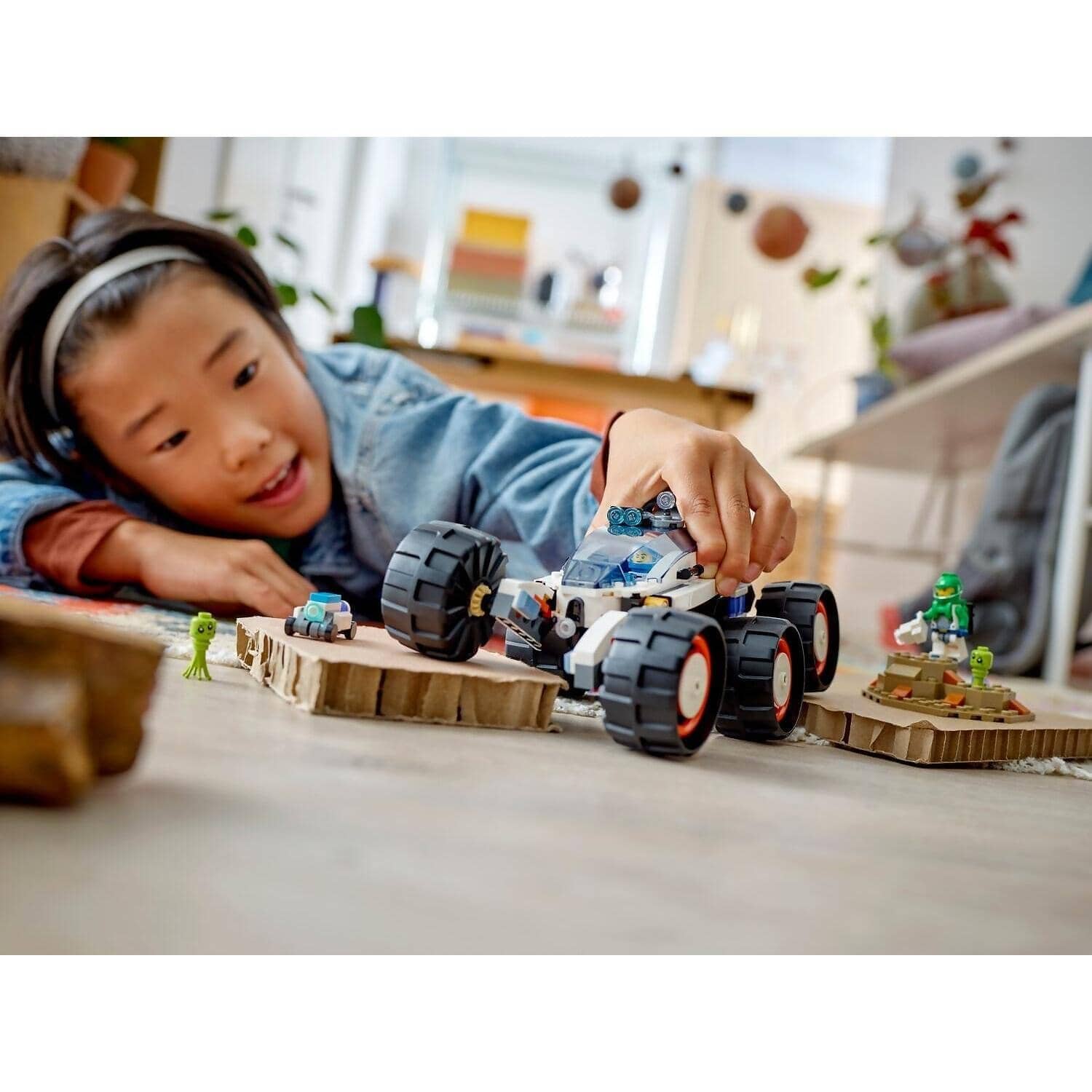 LEGO 60431 Space Explorer Rover and Alien Life - City - Image 7