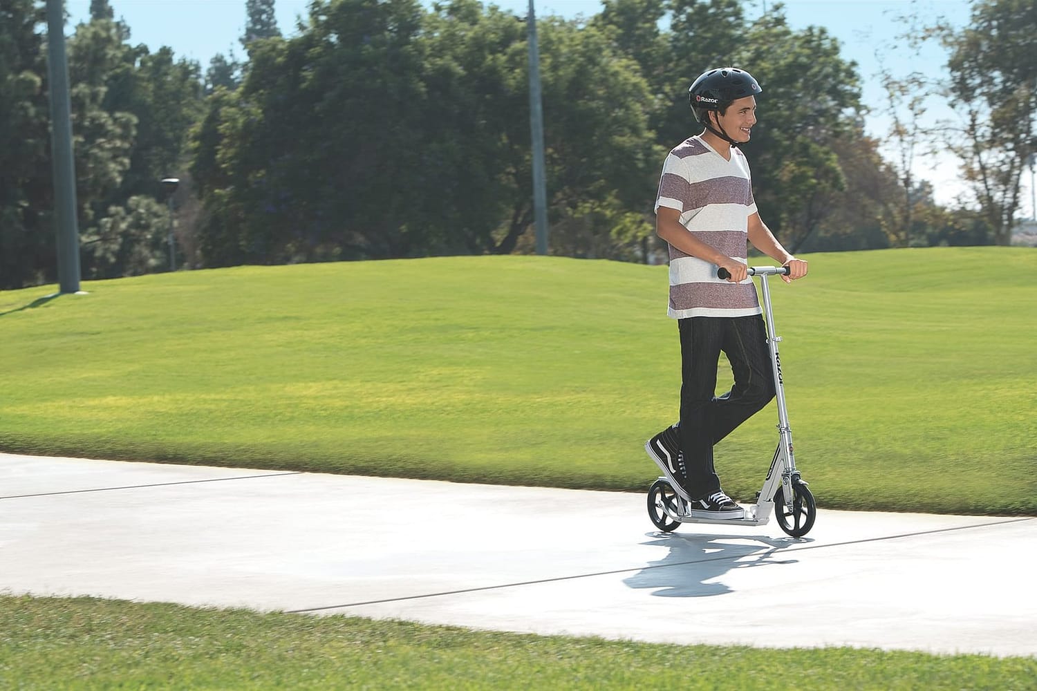 Razor A5 Dlx Scooter Silver - Image 6