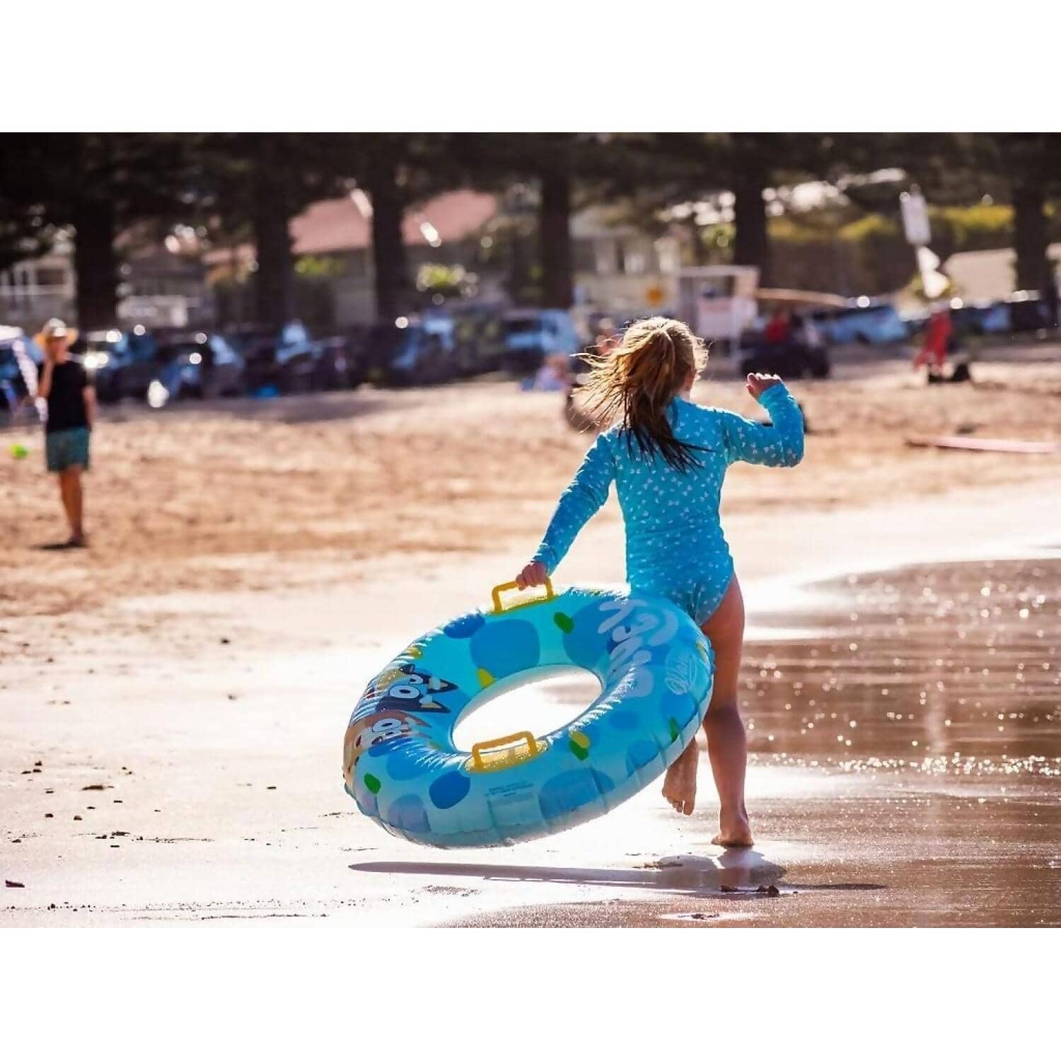Bluey - Wahu Bluey Mega Swim Ring - Image 5