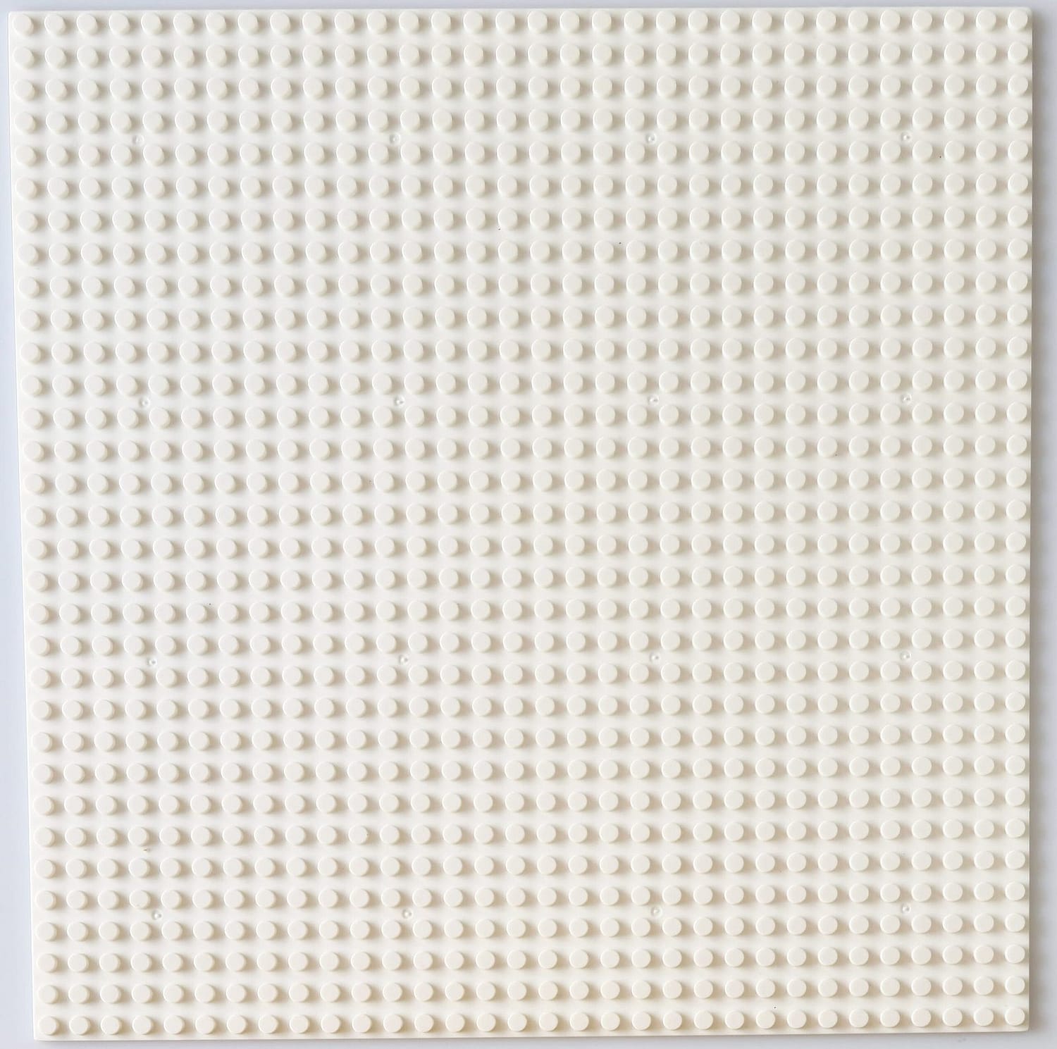 BASEPLATE 32x32 Studs White Generic