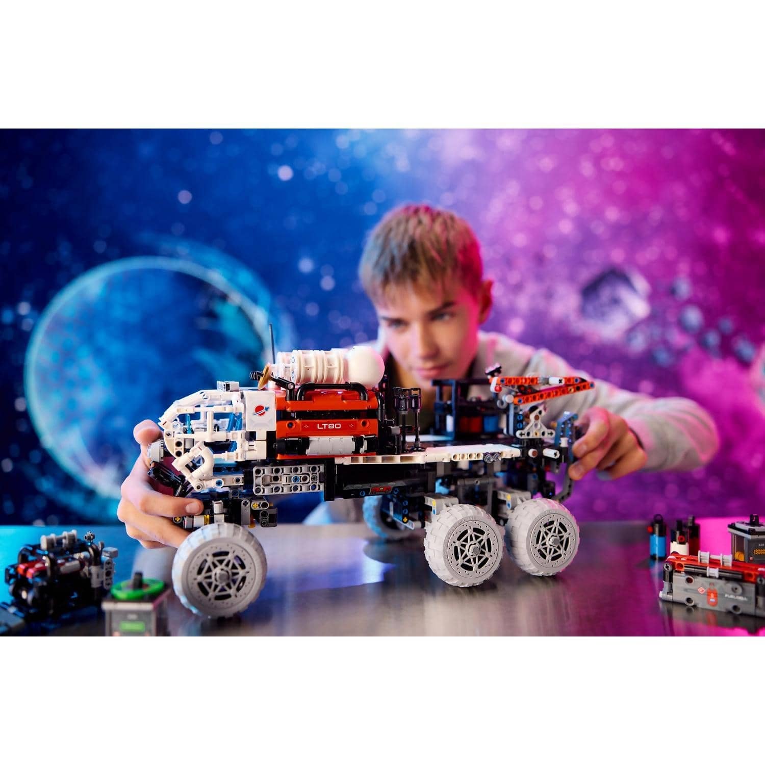 LEGO 42180 Mars Crew Exploration Rover - Technic - Image 10