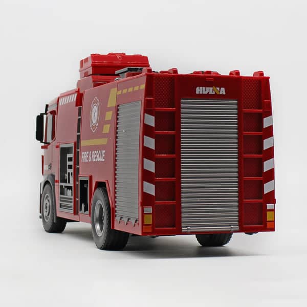 Huina 1562 Simulation Firetruck - Image 5