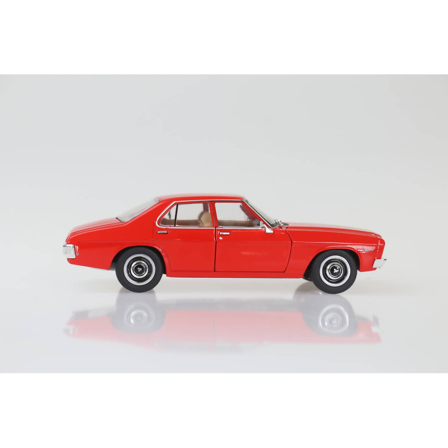 DD Collectibles 1:24 Scale Red HQ Holden Kingswood 4 Door Diecast Model