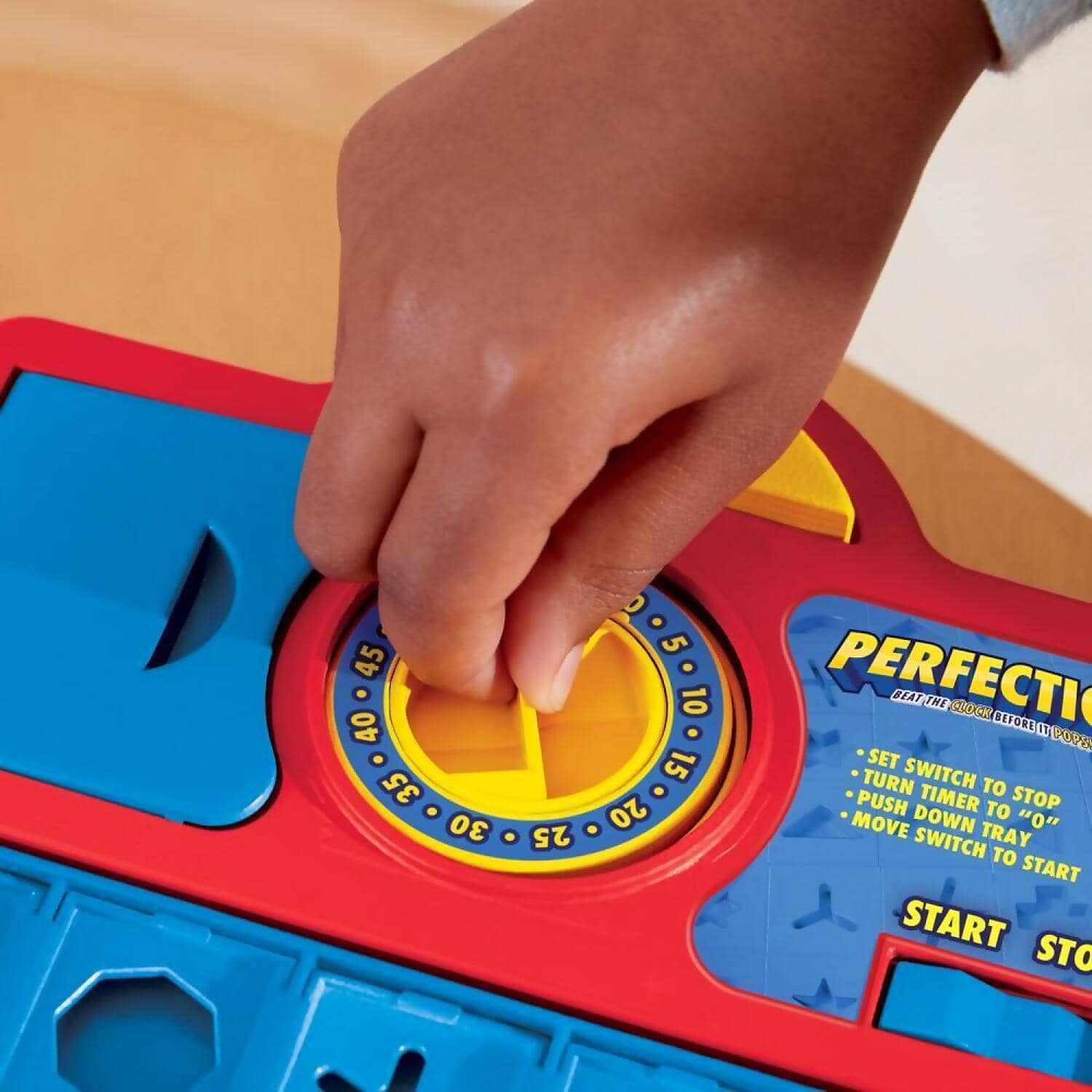 Hasbro Gaming - Perfection Board Game - Hasbro - Image 7