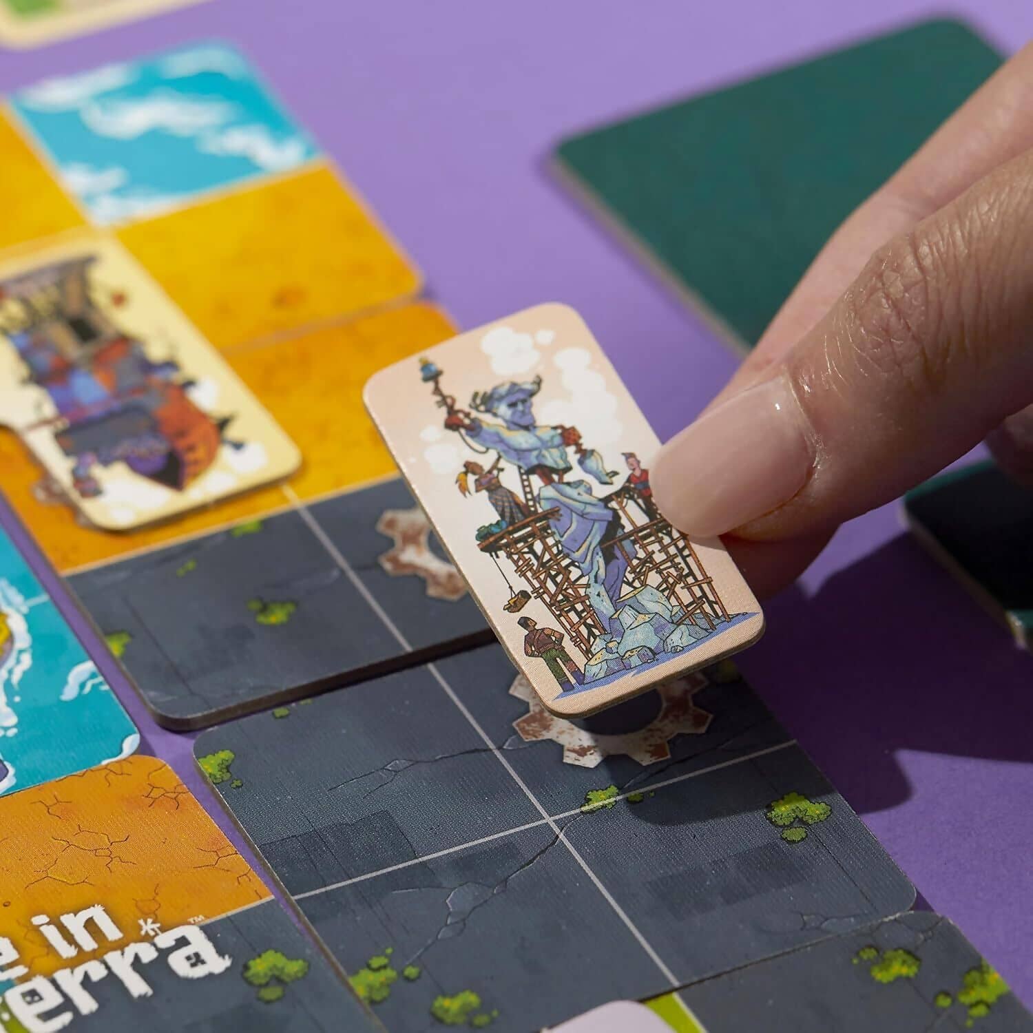 Avalon Hill - Life In Reterra Moonrise Game Expansion - Hasbro Games - Image 4