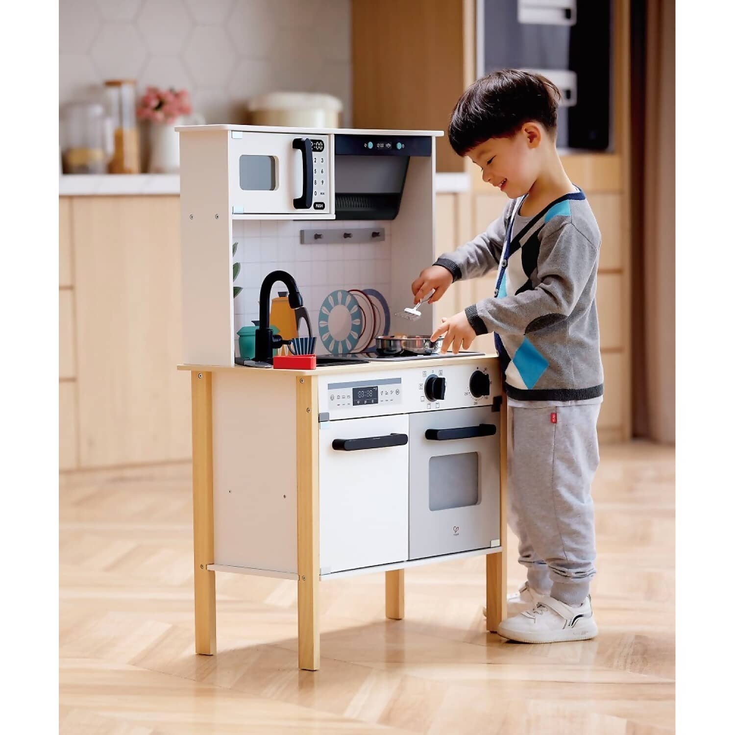 Hape - Modern Smart Kitchen Role Play Toy 12pcs - Image 3