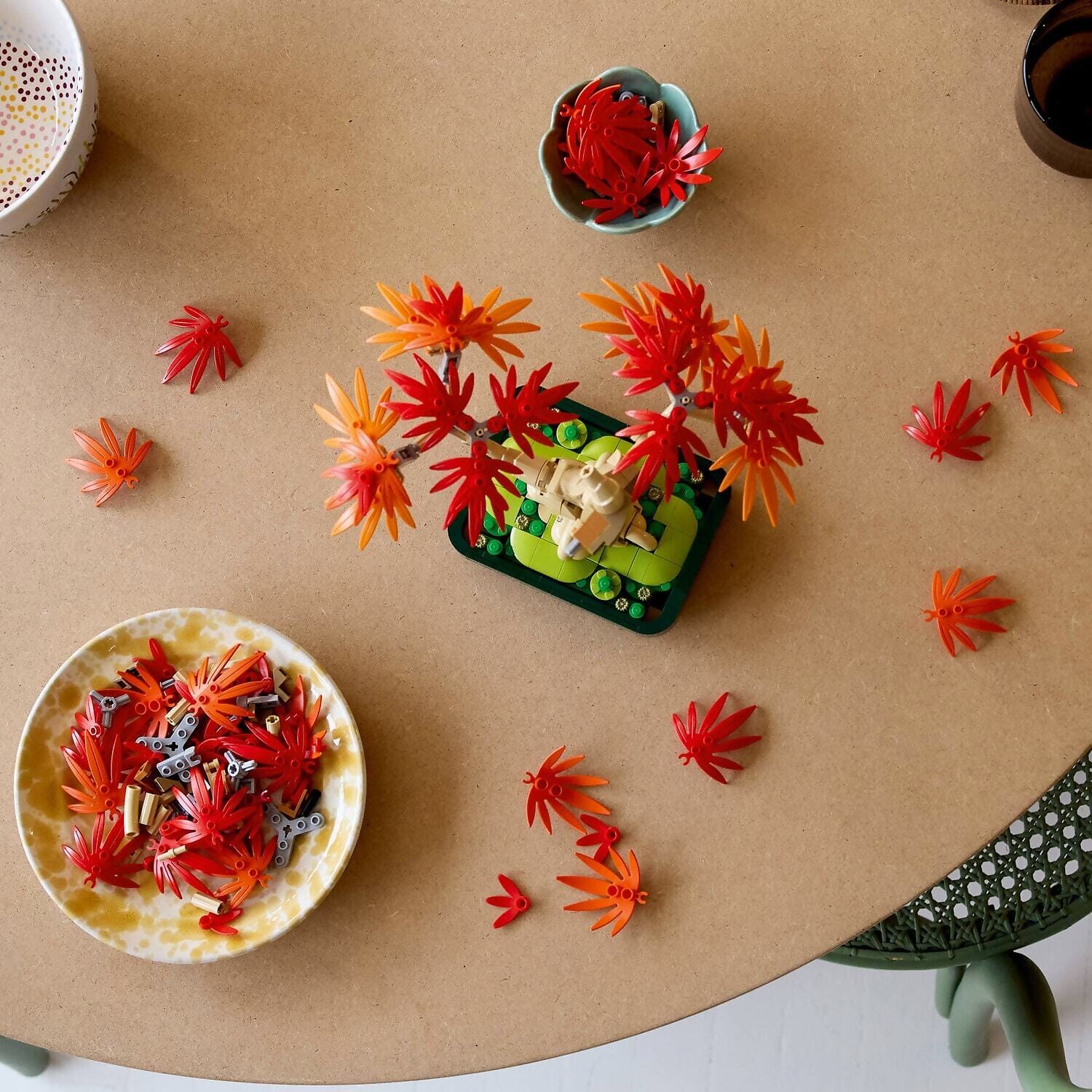 LEGO 10348 Japanese Red Maple Bonsai Tree - Botanicals - Image 9