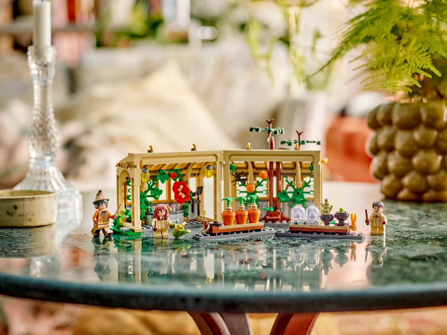 LEGO 76445 Hogwarts™ Castle: Herbology Class - Harry Potter - Image 9