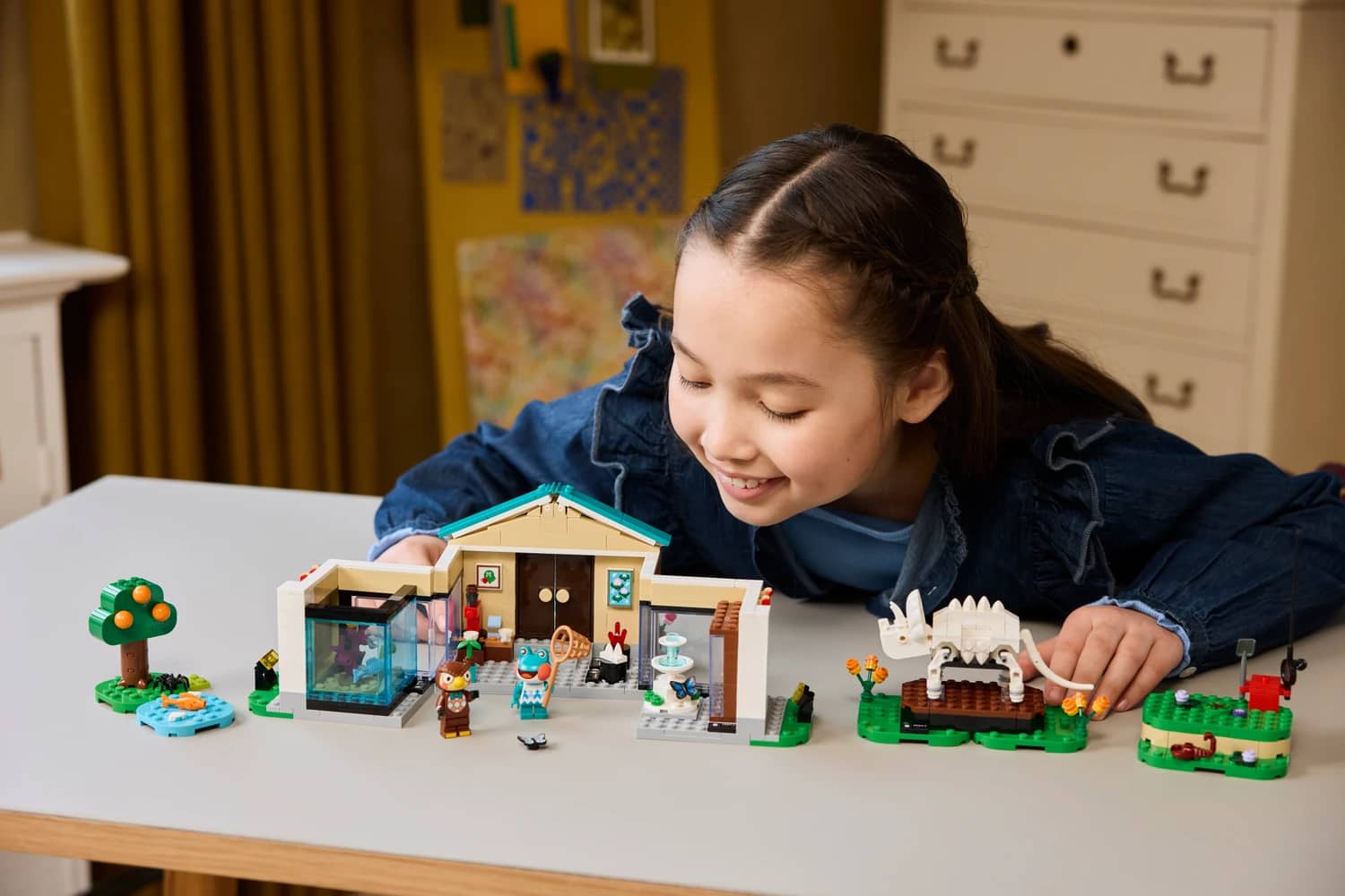 LEGO 77056 Blathers's Museum Collection - Animal Crossing - Image 3