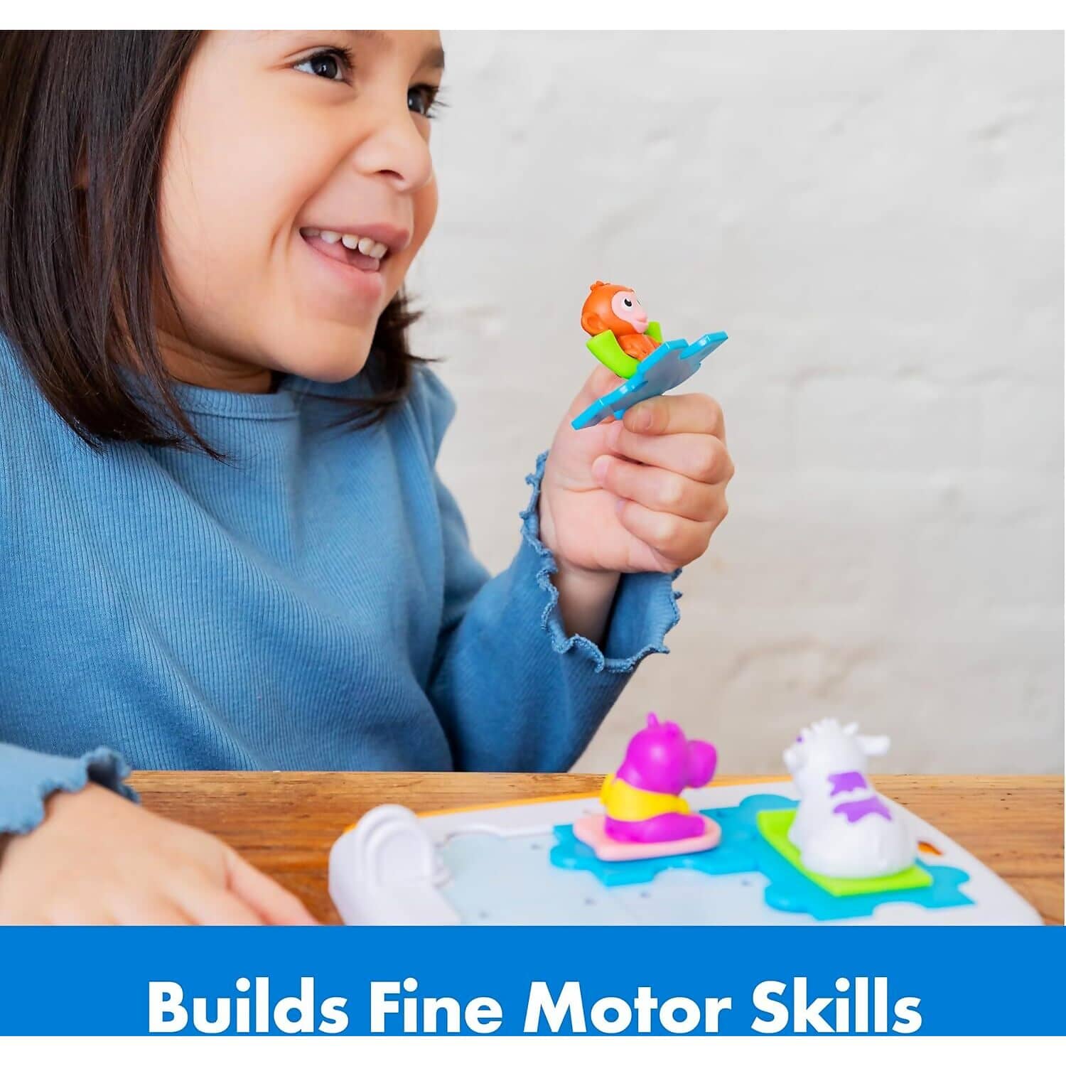 Thinkfun - Friends: Splish Splash Pig's Pool Party Puzzle Game - Image 4