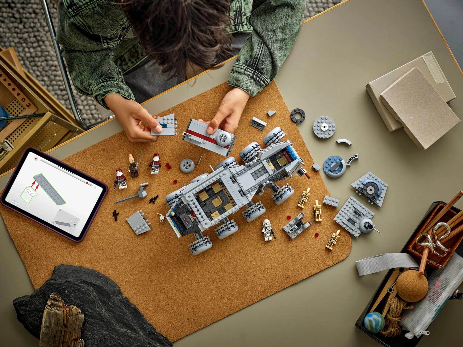 LEGO 75413 Republic Juggernaut - Star Wars - Image 13