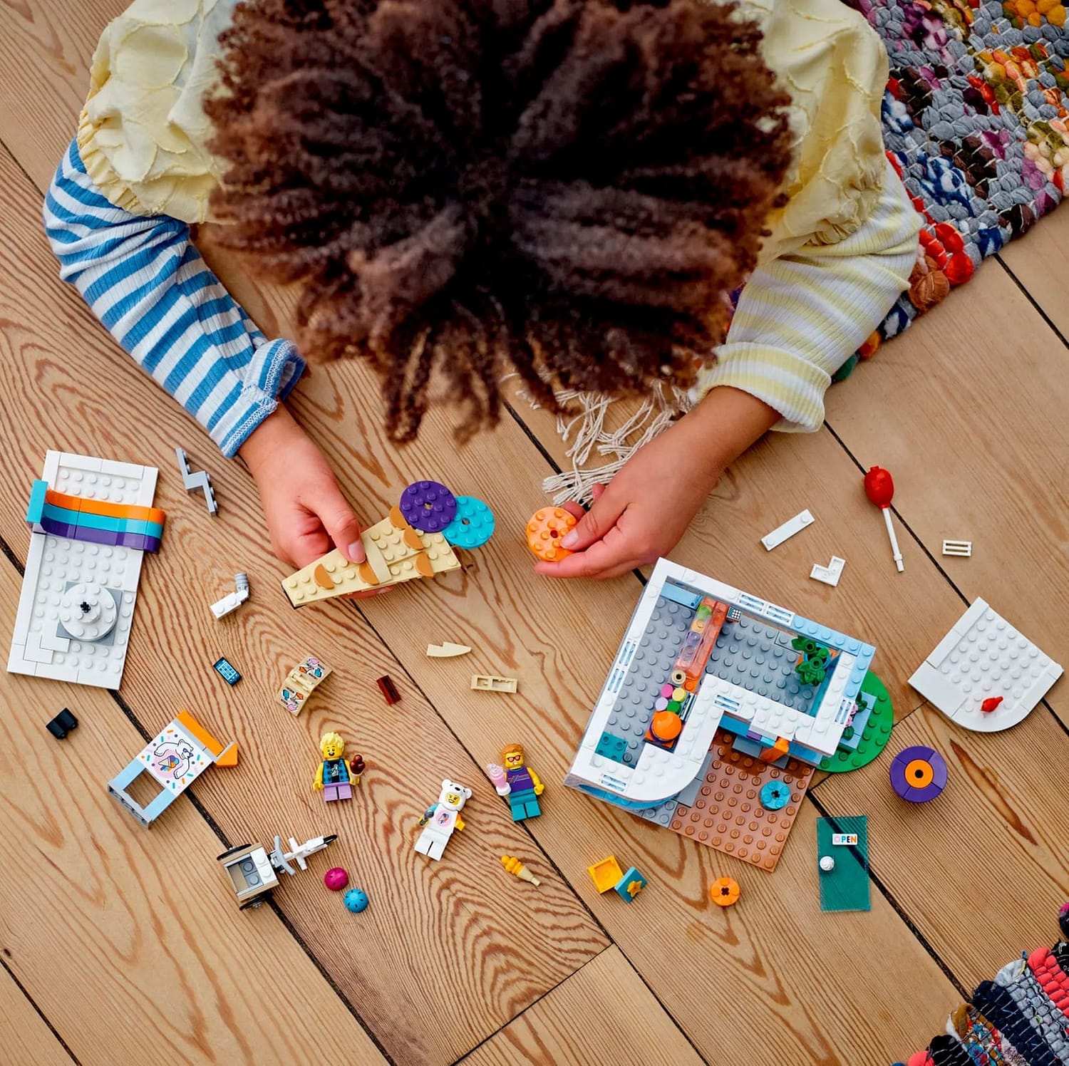 LEGO 60363 Ice-Cream Shop - City - Image 8