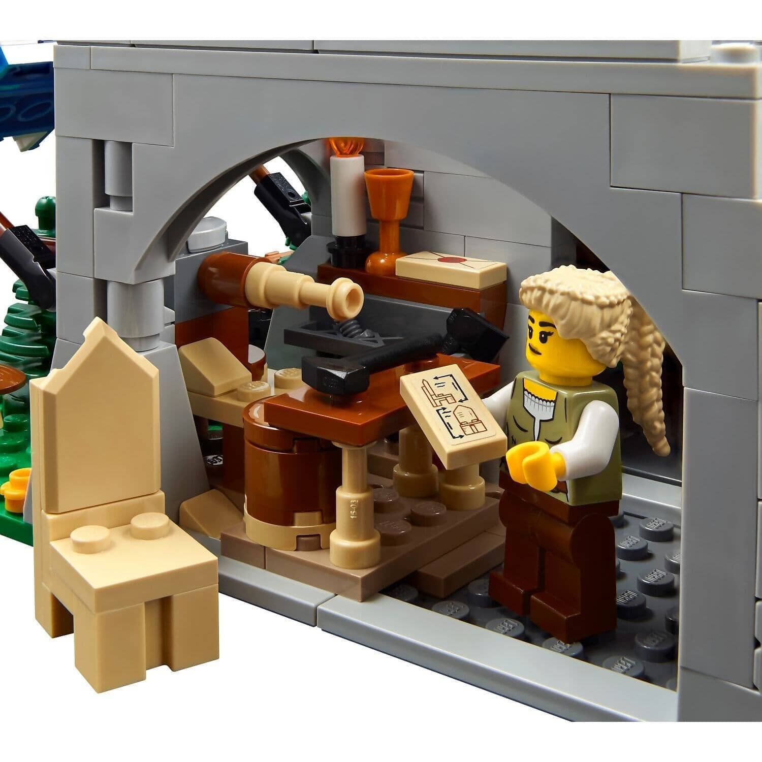 LEGO 10332 Medieval Town Square - Icons - Image 8