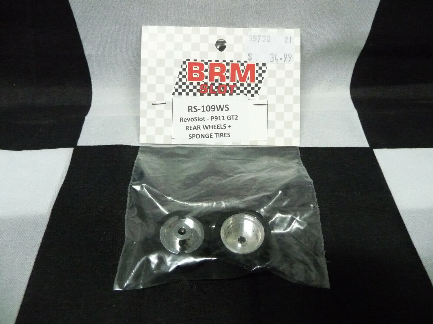 BRM SLOT RS-109WS RevoSlot P911 GT2 - Rear Wheels + Sponge Tyres