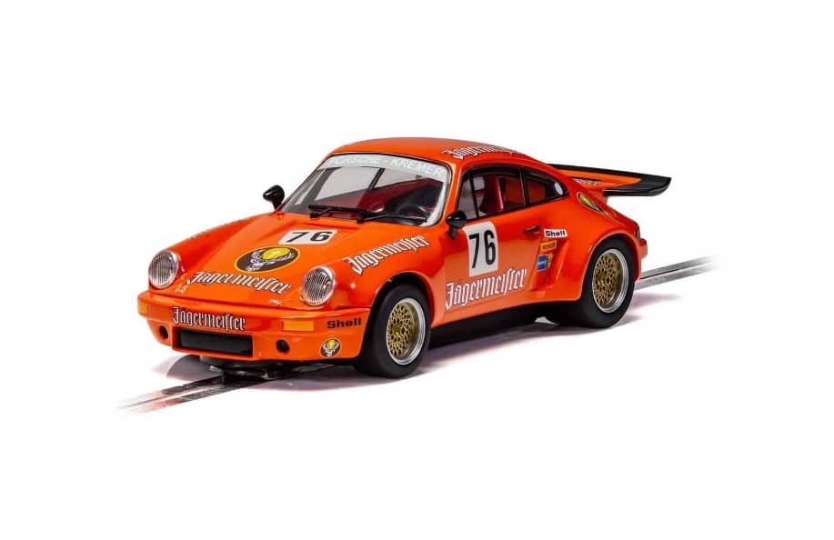 Scalextric C4211 1:32 Porsche 911 Carrera RSR Slot Car Suit Carrera - Image 4
