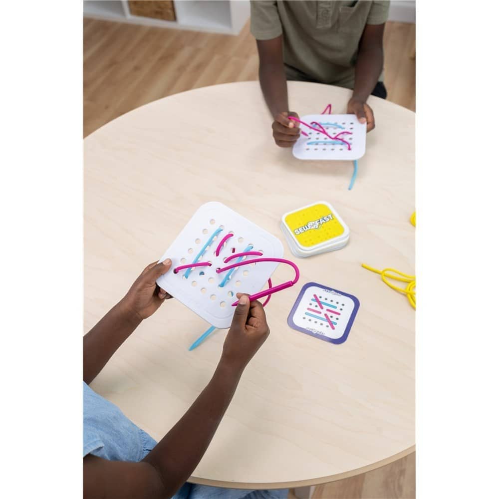 Tomy - Sew Fast Game - Tomy - Image 3