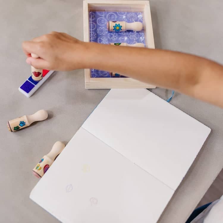 Melissa & Doug - Wooden Stamp Set - Happy Handles - Image 6