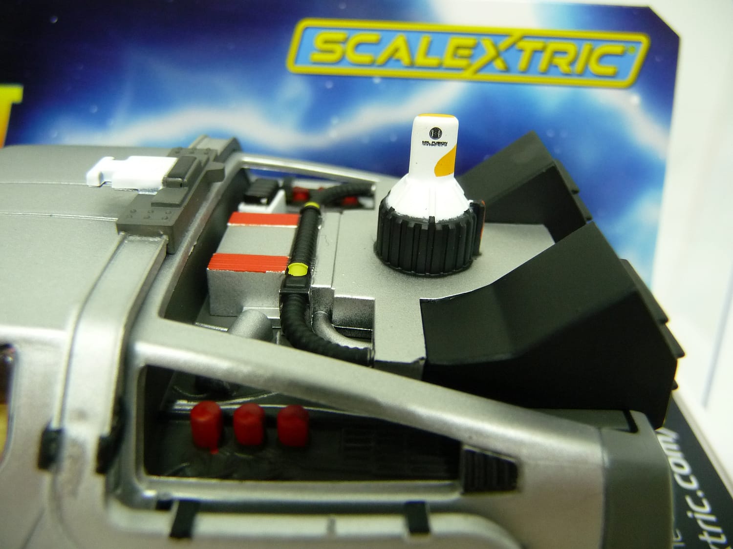Scalextric C4307 DeLorean Back to the Future 3 slot car also suits Carrera - Image 4