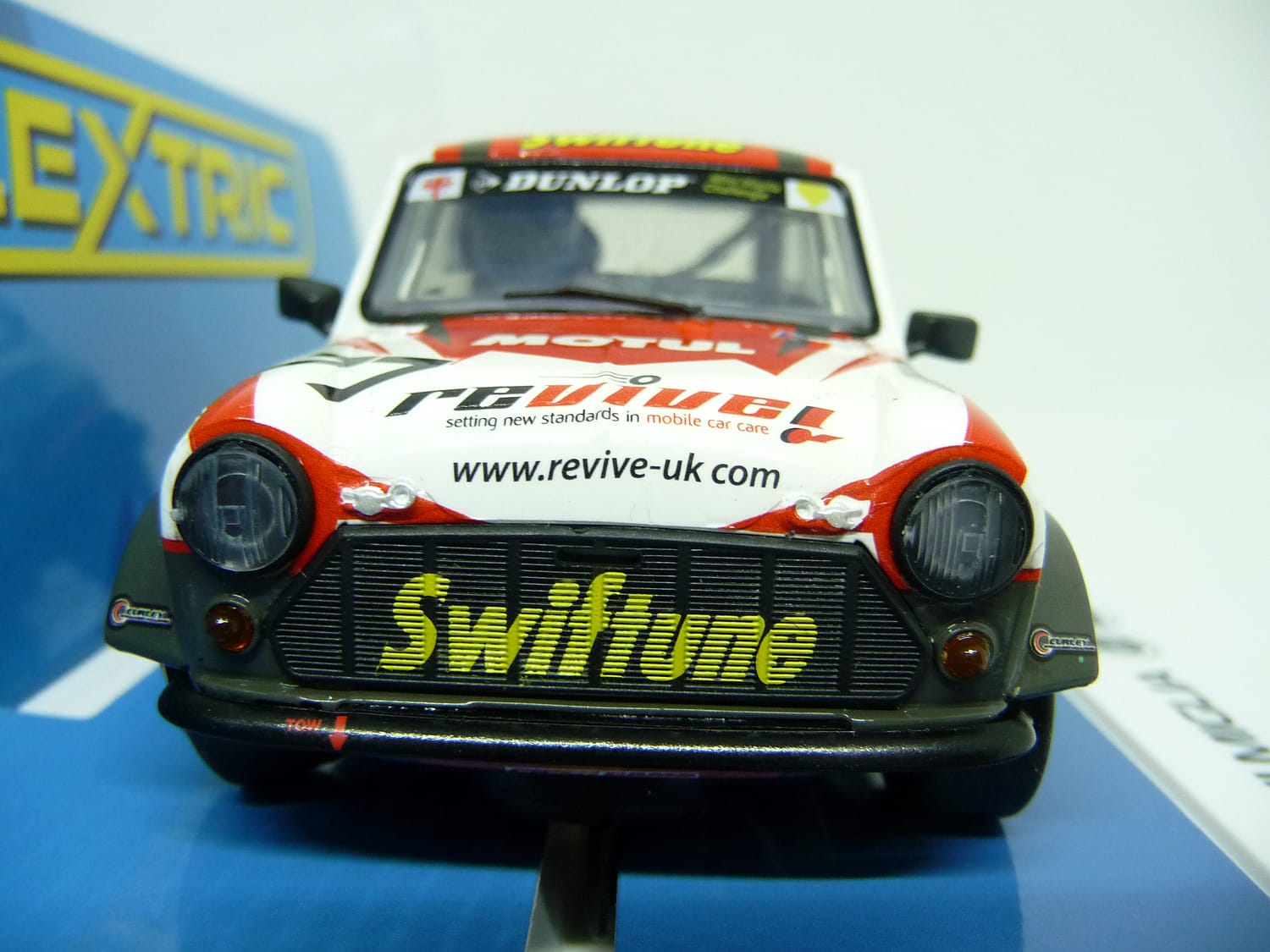 Scalextric C4344 Mini Miglia - Jrt Racing Team - Andrew Jordan - Image 2