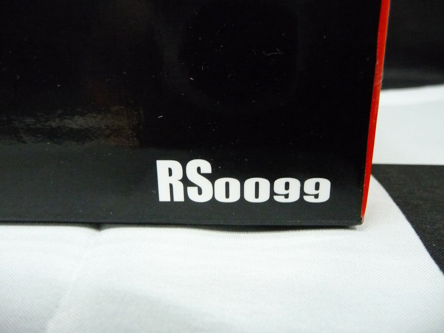 Revoslot 1:32 RS0099 Ferrari F40 TEAM TAISAN Twin Pack No34 No.40 Scalex/Carr - Image 7