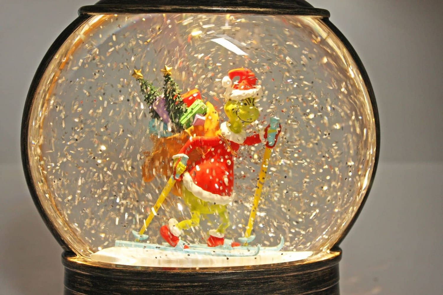Cotton Candy - Xmas Round Brass Lantern Grinch Skiing - Dr. Seuss - Image 5