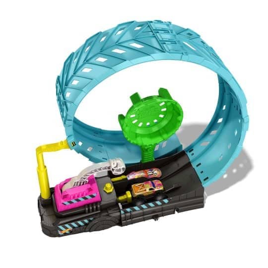 Hot Wheels® - Monster Trucks Glow-in-the Dark Epic Loop Challenge Playset - Image 4