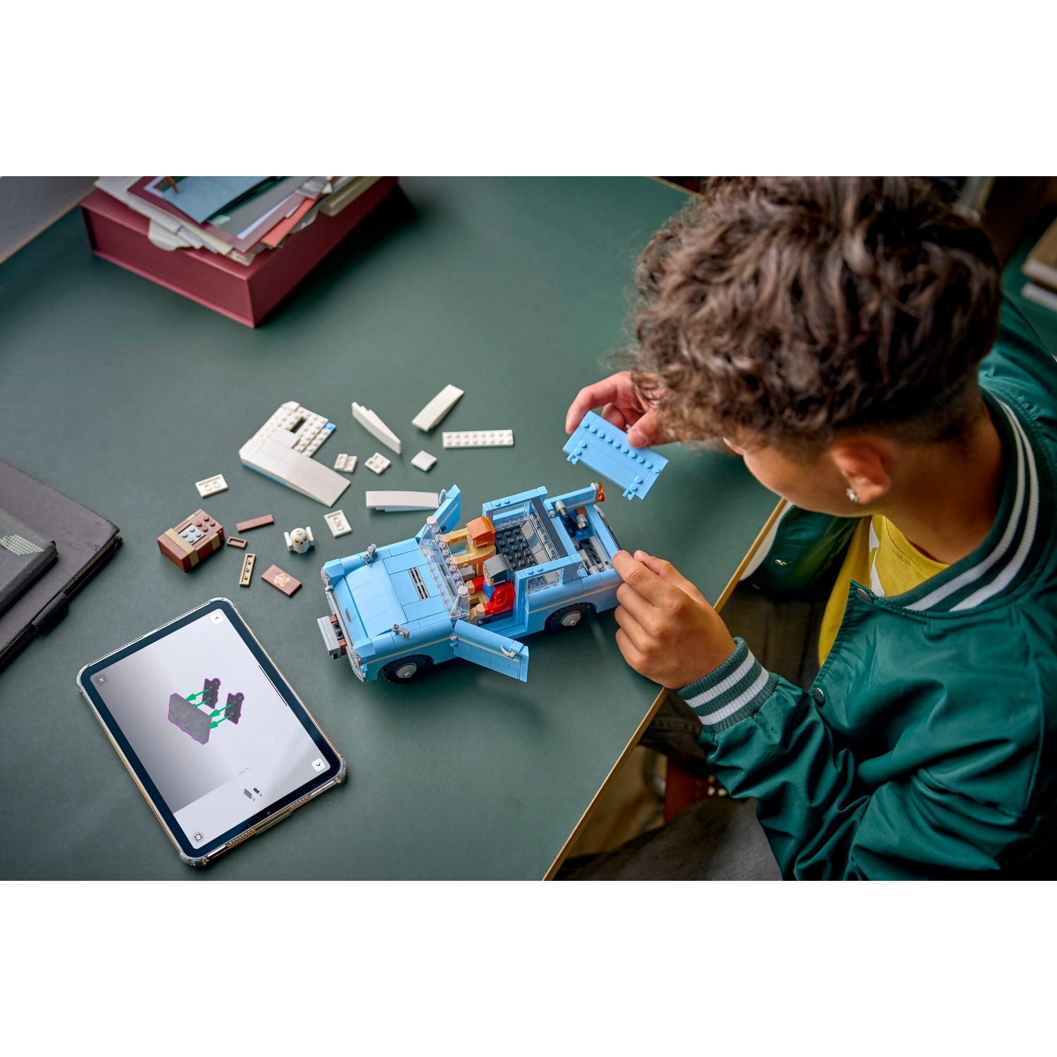 LEGO 76470 Enchanted Flying Ford Anglia™ - Harry Potter - Image 10