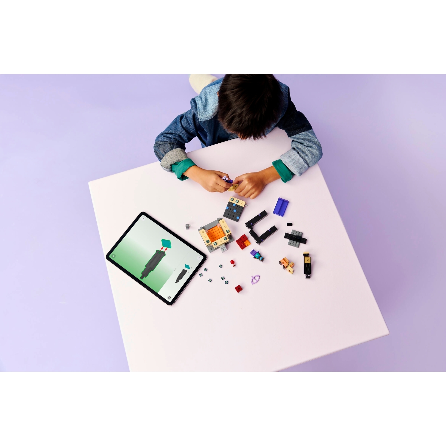 LEGO 21584 Nether & End Portal Journey - Minecraft - Image 10