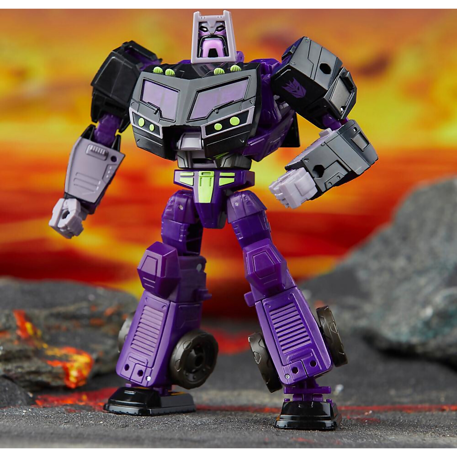 Transformers - Legacy United Animated Universe Decepticon Motormaster Action Figure - Hasbro - Image 2